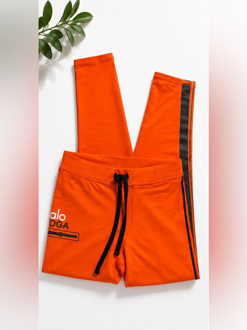 Alo Yoga Orange Performance Leggings Size M Drawstring Athletic Activewear 🧡🖤 - Picture 4 of 9